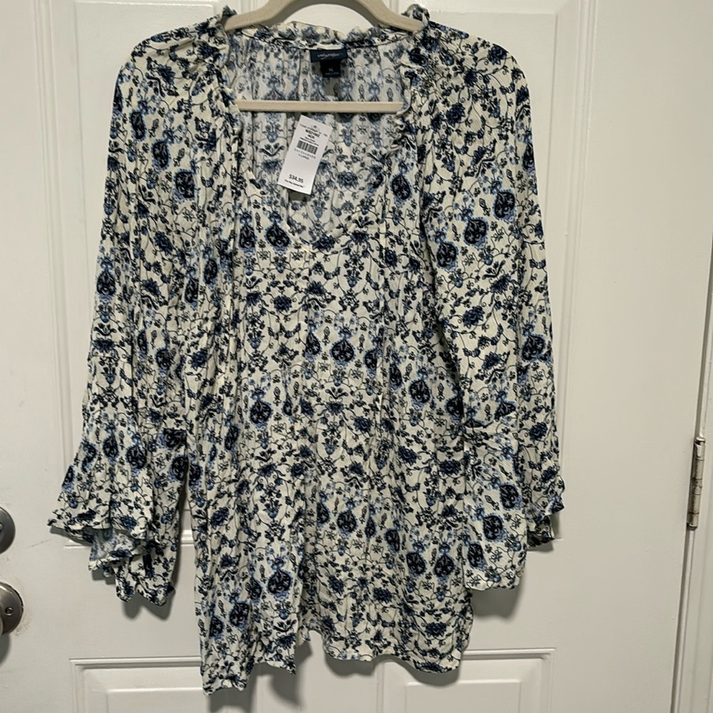 Day trip Boho Blouse from Buckle Size XL Cream and Blue